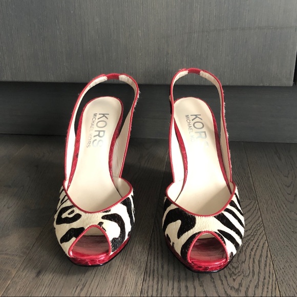 Michael Kors wedges - Picture 2 of 6